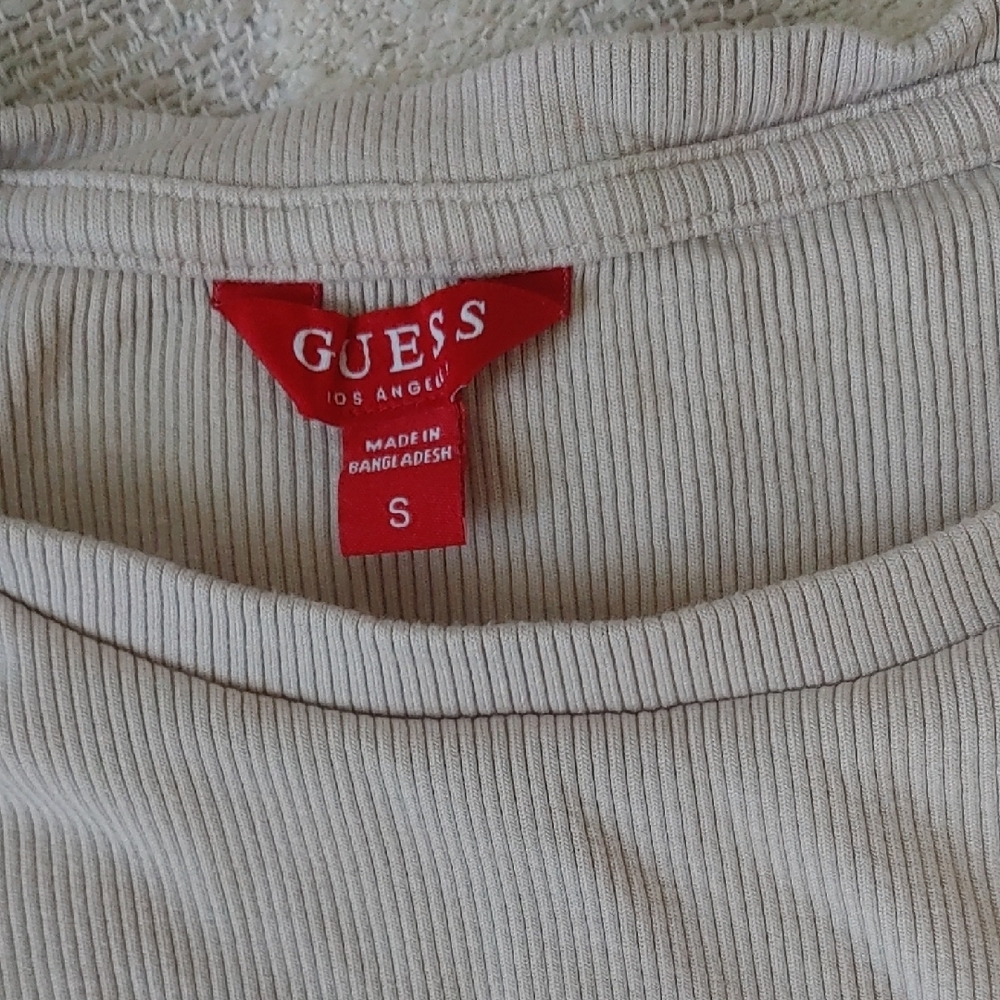 Guess Beige Ribbed Tee - Picture 3 of 4